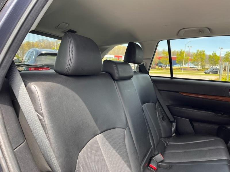 Subaru Outback 2.5i Limited 2014