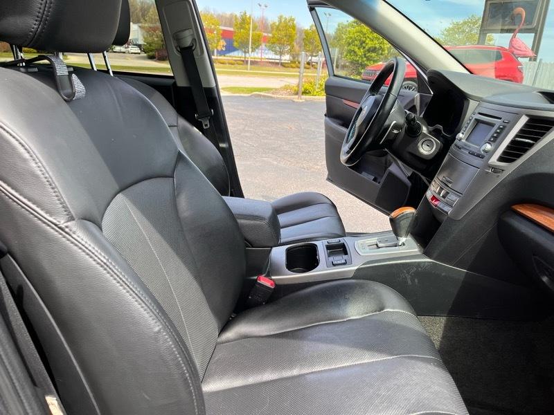 Subaru Outback 2.5i Limited 2014