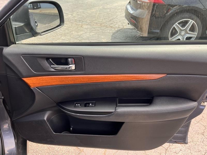 Subaru Outback 2.5i Limited 2014