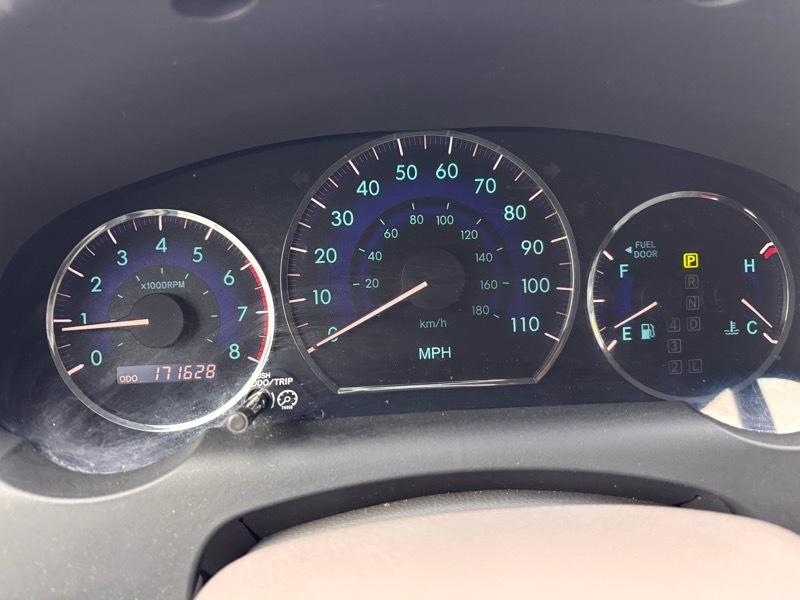 Toyota Sienna LE 7-Passenger 2006