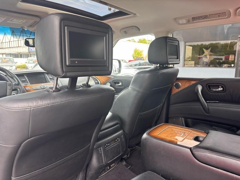 Infiniti QX56 4WD 2012