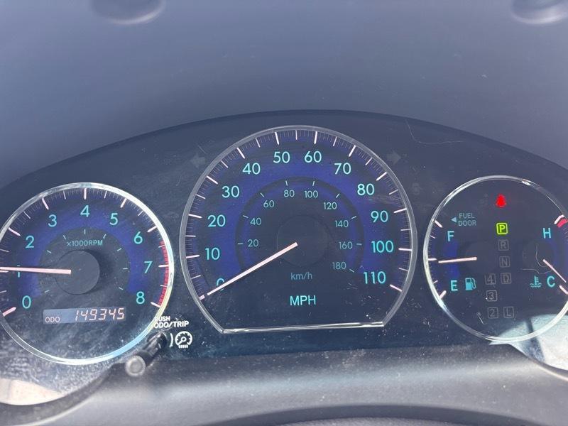 Toyota Sienna XLE FWD 2010