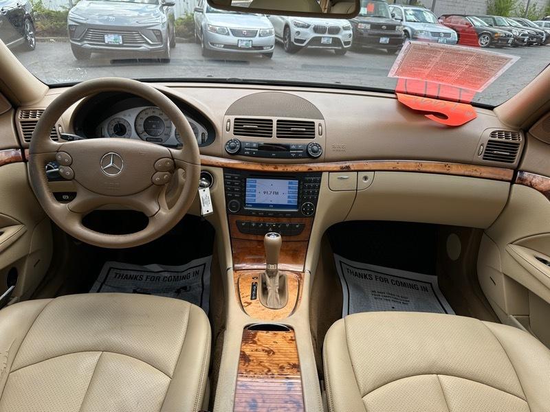 Mercedes-Benz E-Class  2008