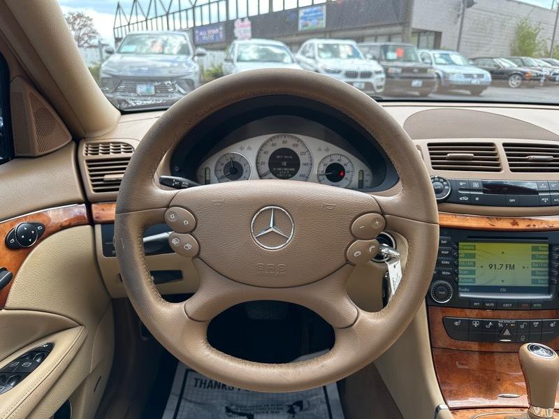 Mercedes-Benz E-Class  2008