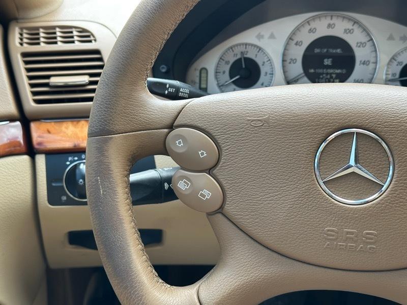 Mercedes-Benz E-Class  2008