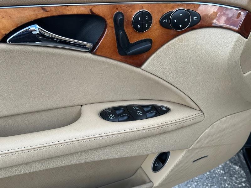 Mercedes-Benz E-Class  2008