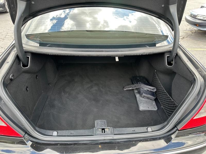 Mercedes-Benz E-Class  2008