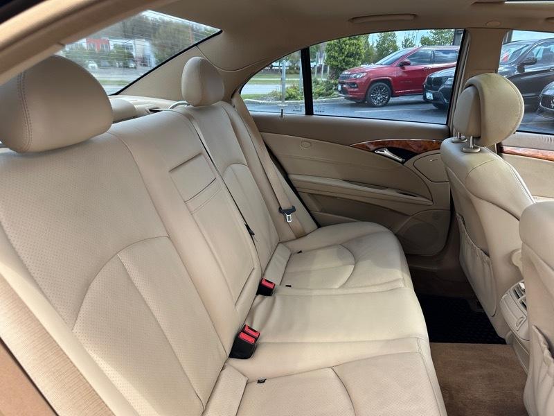 Mercedes-Benz E-Class  2008