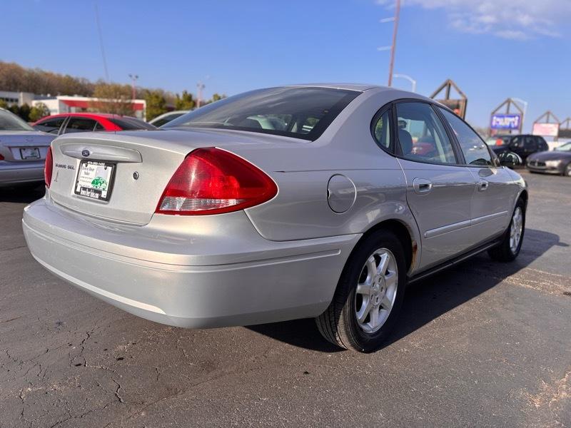 Ford Taurus SEL 2007