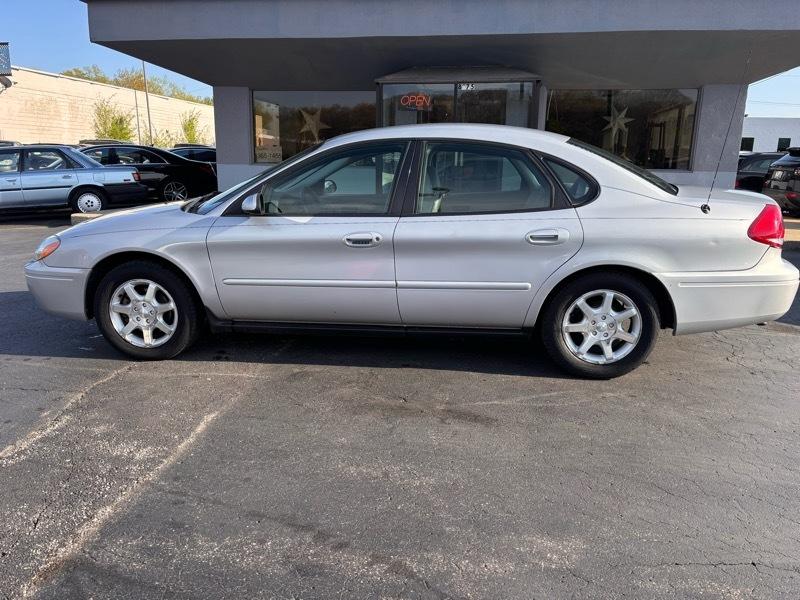 Ford Taurus SEL 2007
