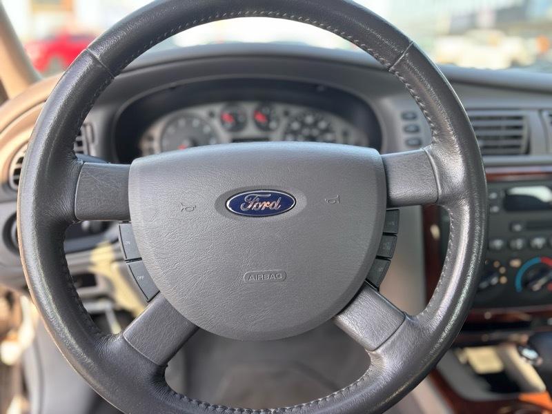 Ford Taurus SEL 2007