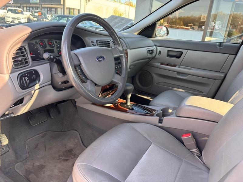 Ford Taurus SEL 2007