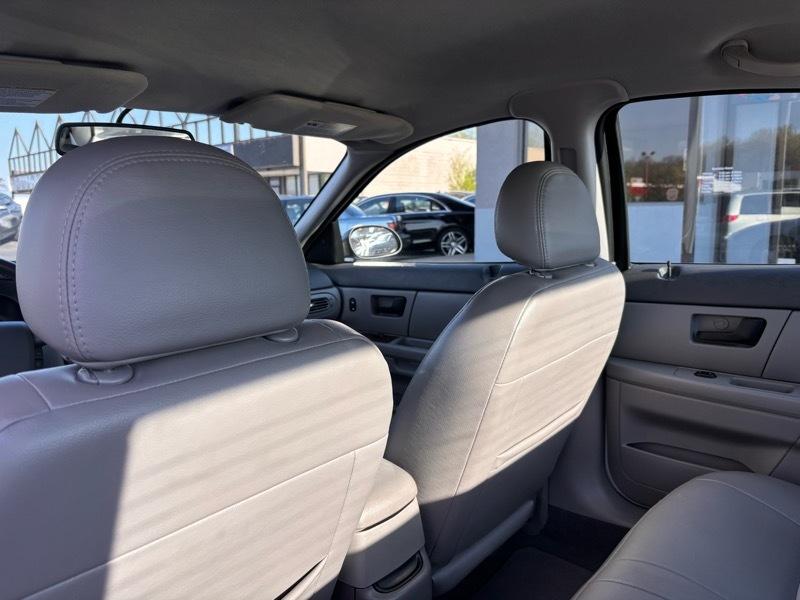 Ford Taurus SEL 2007