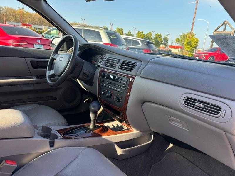 Ford Taurus SEL 2007