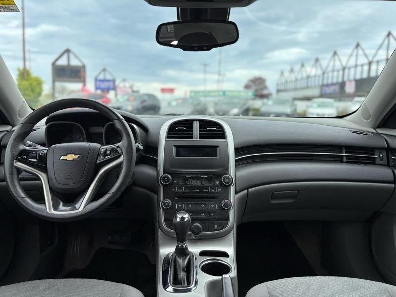 Chevrolet Malibu LS 2015