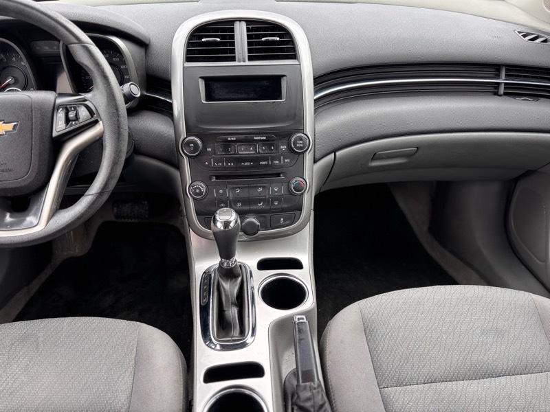 Chevrolet Malibu LS 2015