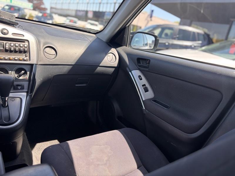 Pontiac Vibe Base 2004