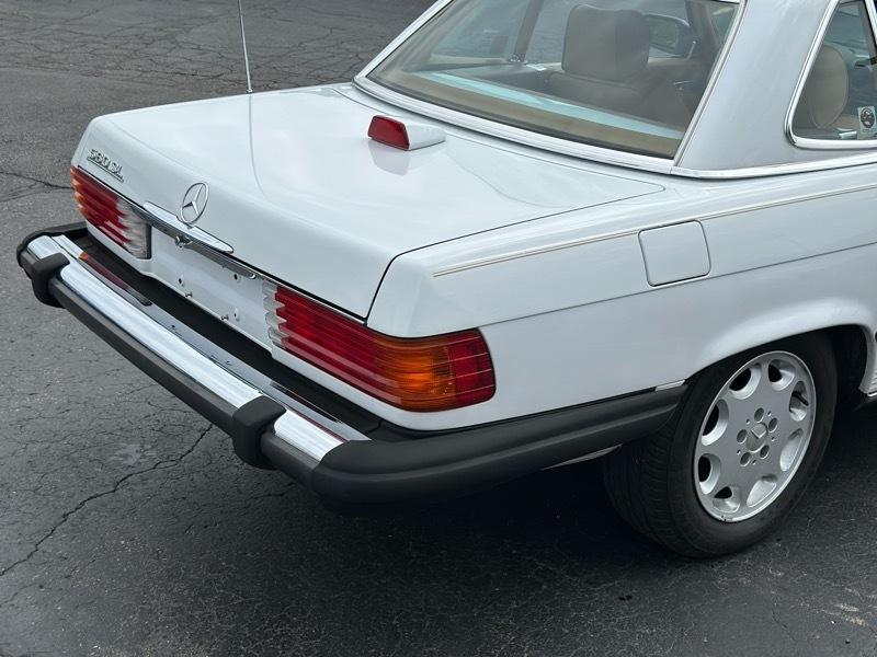 Mercedes-Benz 560 SL 1987