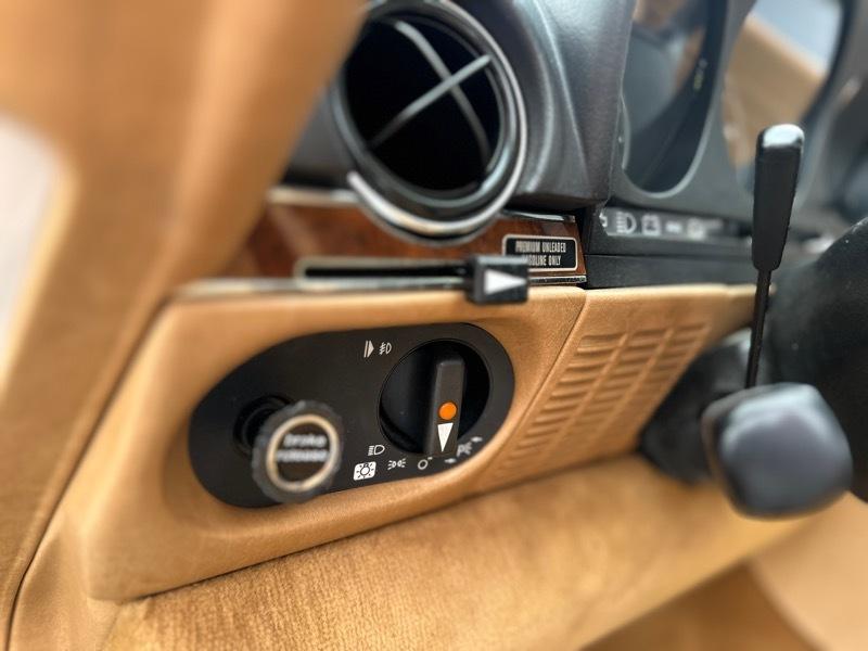 Mercedes-Benz 560 SL 1987