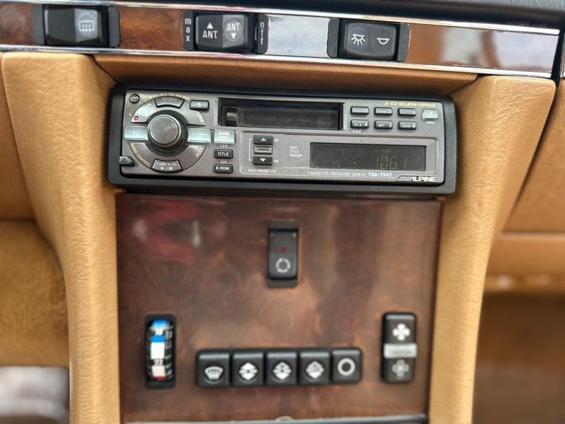 Mercedes-Benz 560 SL 1987
