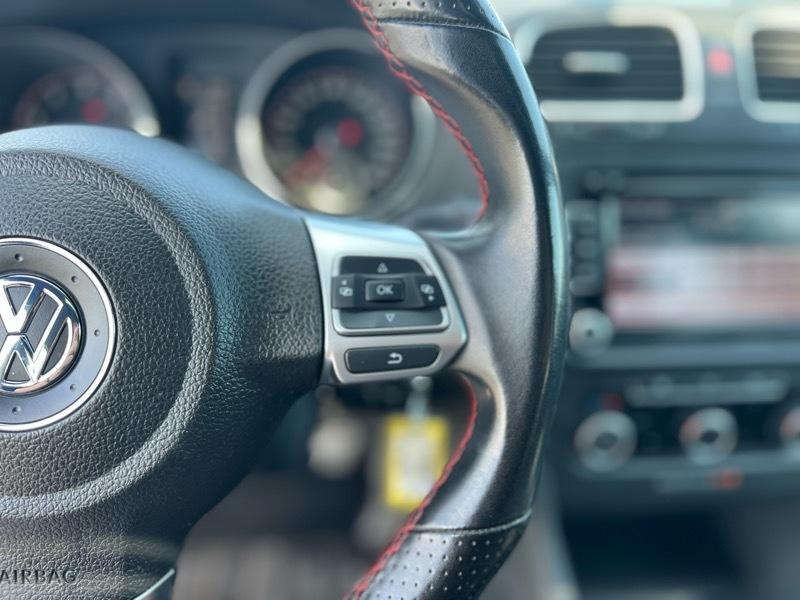 Volkswagen GTI 4-door 2012