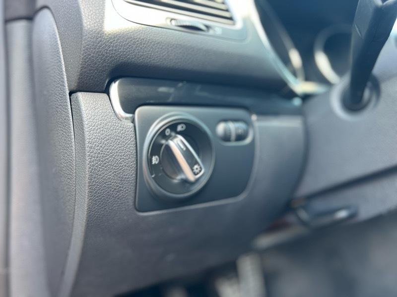 Volkswagen GTI 4-door 2012