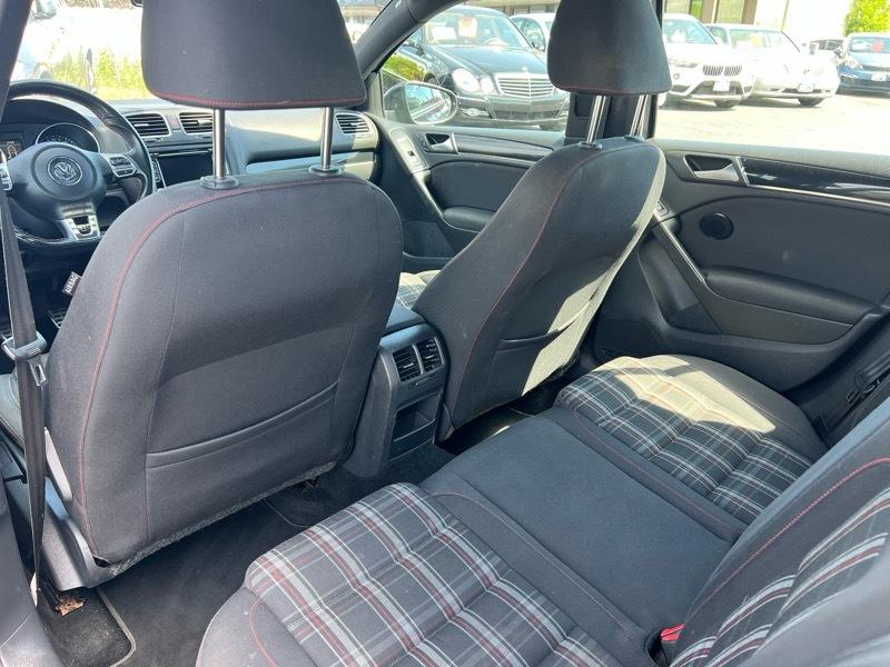 Volkswagen GTI 4-door 2012