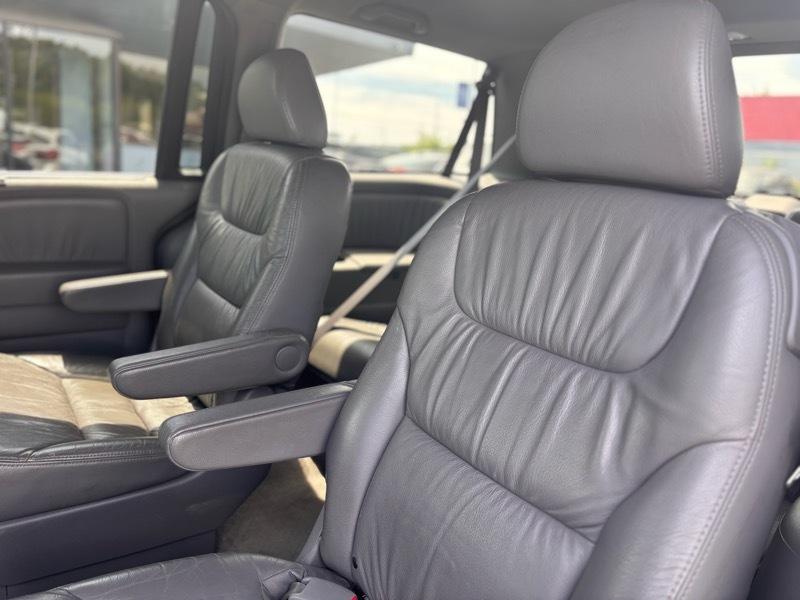 Honda Odyssey EX-L w/ DVD 2010