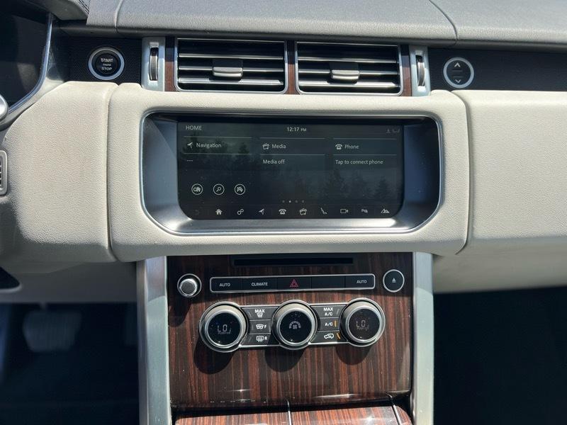 Land Rover Range Rover Base 2017