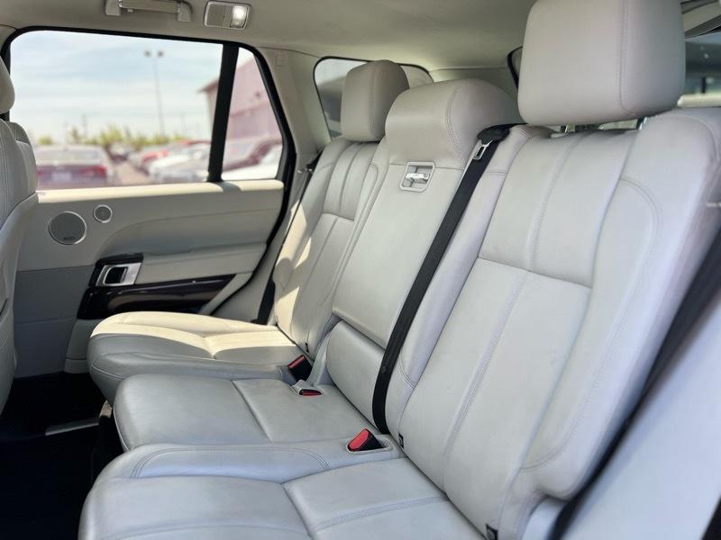 Land Rover Range Rover Base 2017