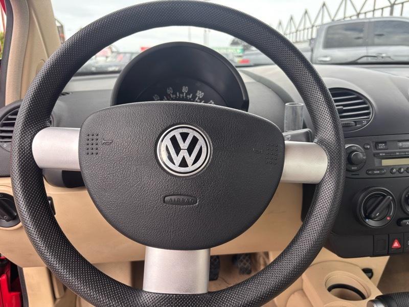 Volkswagen New Beetle Base 1998