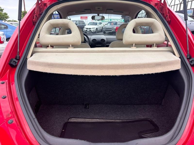 Volkswagen New Beetle Base 1998