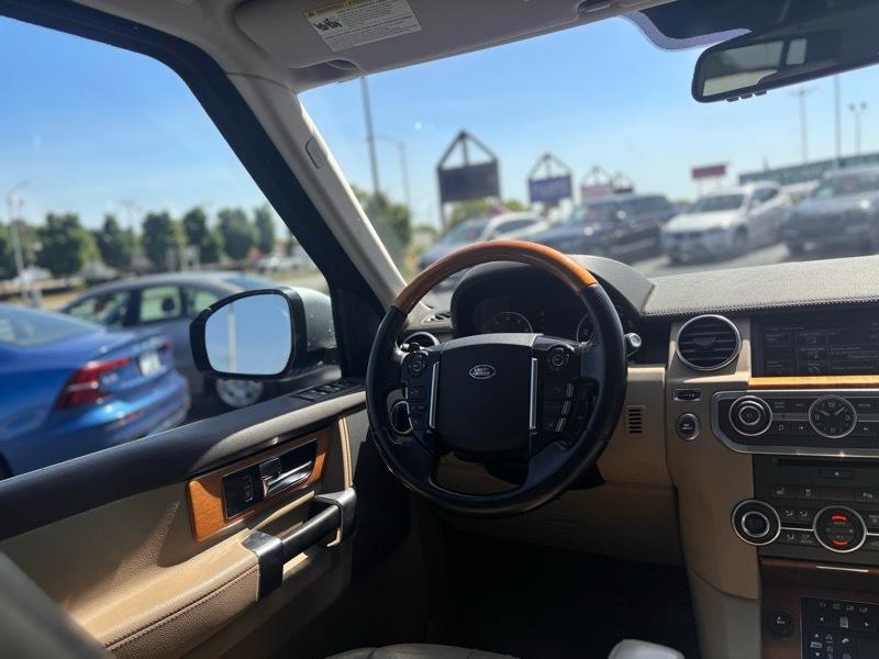 Land Rover LR4 HSE 2015