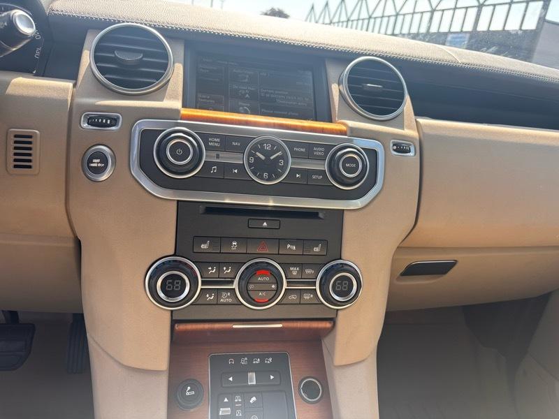 Land Rover LR4 HSE 2015