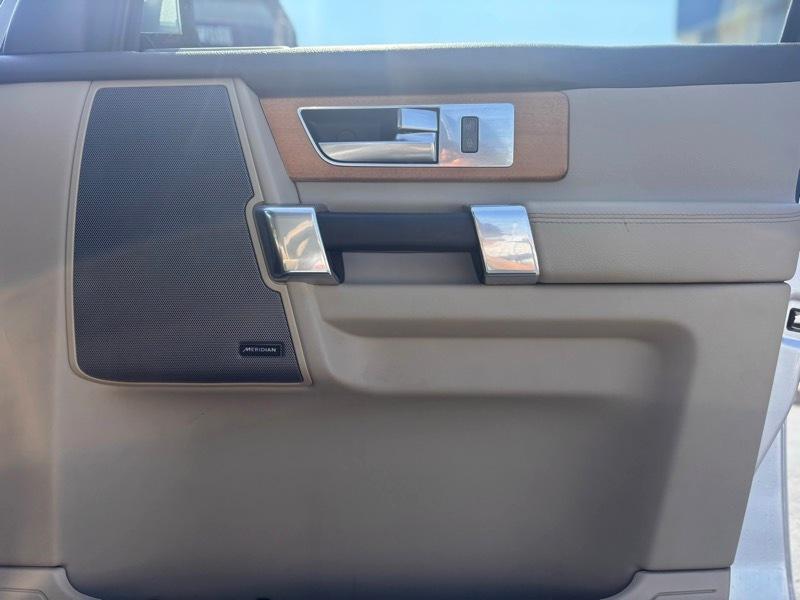 Land Rover LR4 HSE 2015