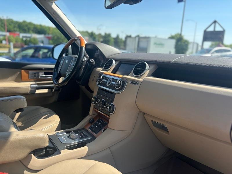 Land Rover LR4 HSE 2015
