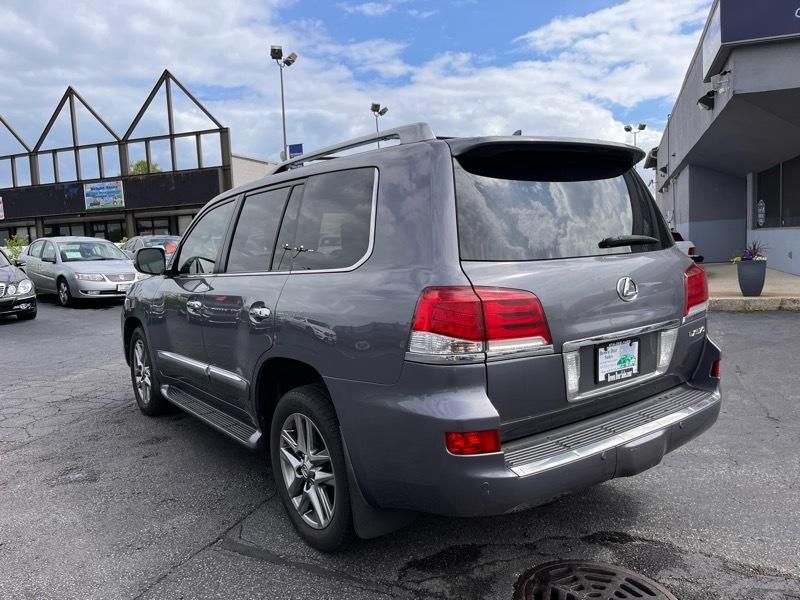 Lexus LX 570 Sport Utility 2015