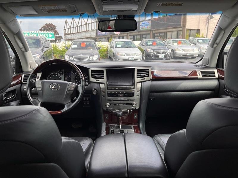 Lexus LX 570 Sport Utility 2015