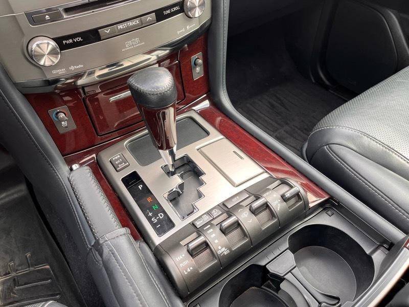 Lexus LX 570 Sport Utility 2015