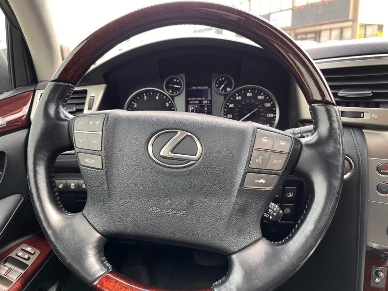 Lexus LX 570 Sport Utility 2015