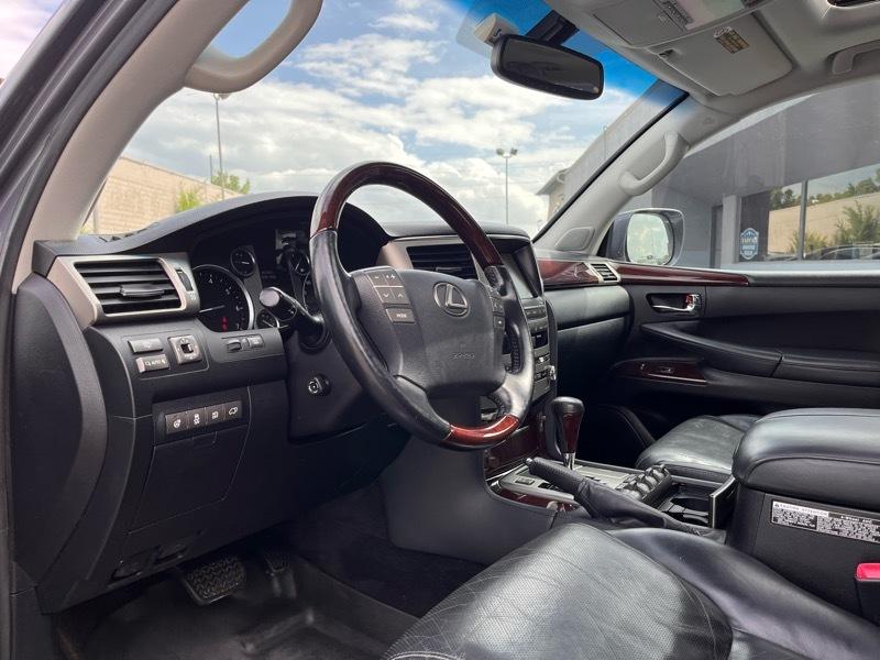 Lexus LX 570 Sport Utility 2015