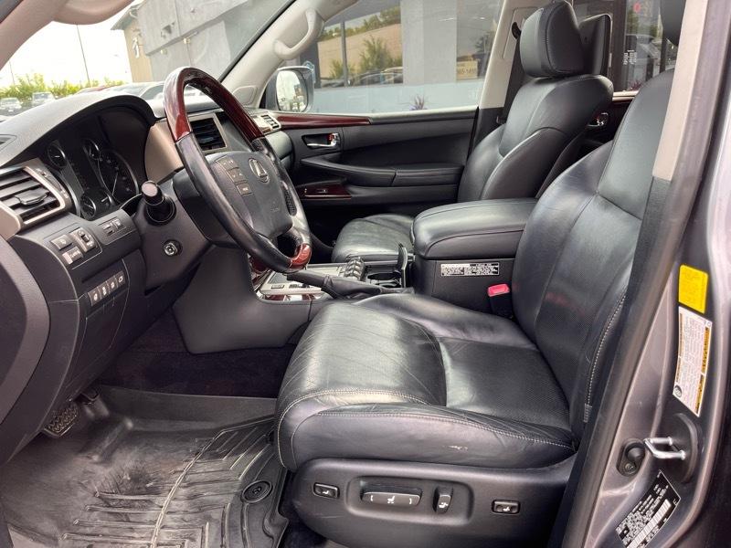 Lexus LX 570 Sport Utility 2015