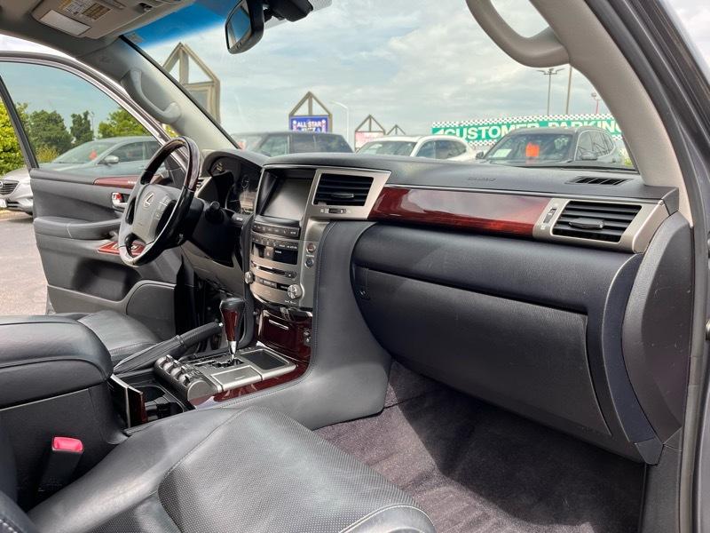 Lexus LX 570 Sport Utility 2015