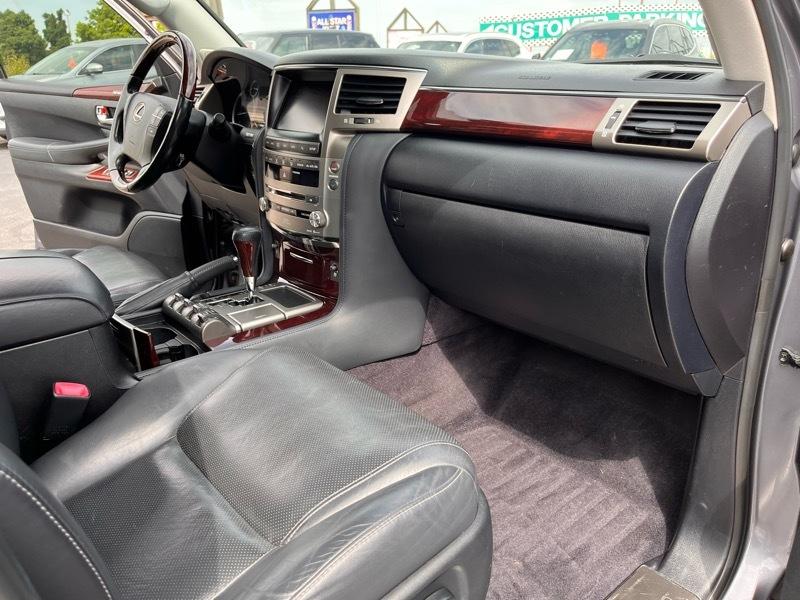 Lexus LX 570 Sport Utility 2015