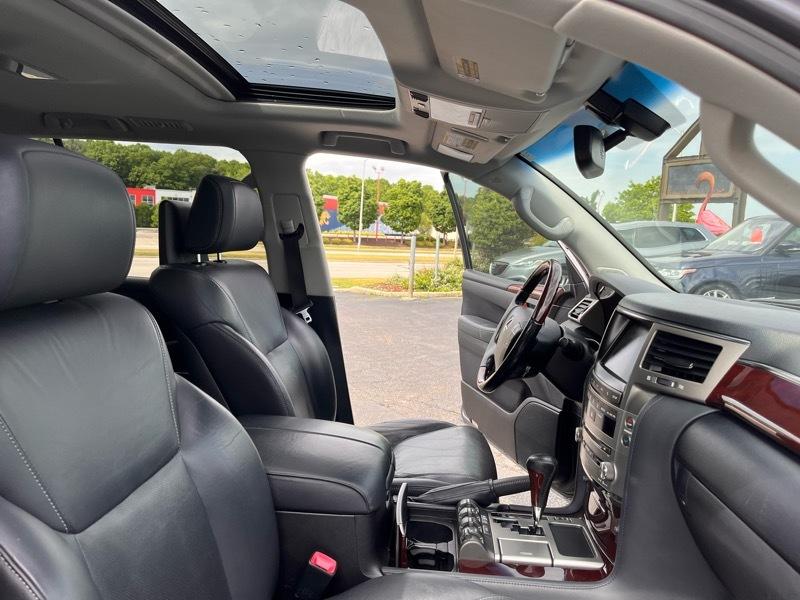 Lexus LX 570 Sport Utility 2015