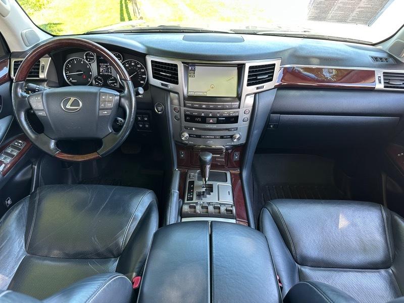 Lexus LX 570 Sport Utility 2015