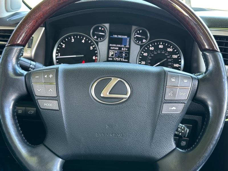 Lexus LX 570 Sport Utility 2015