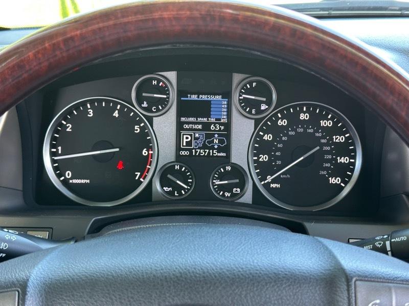 Lexus LX 570 Sport Utility 2015