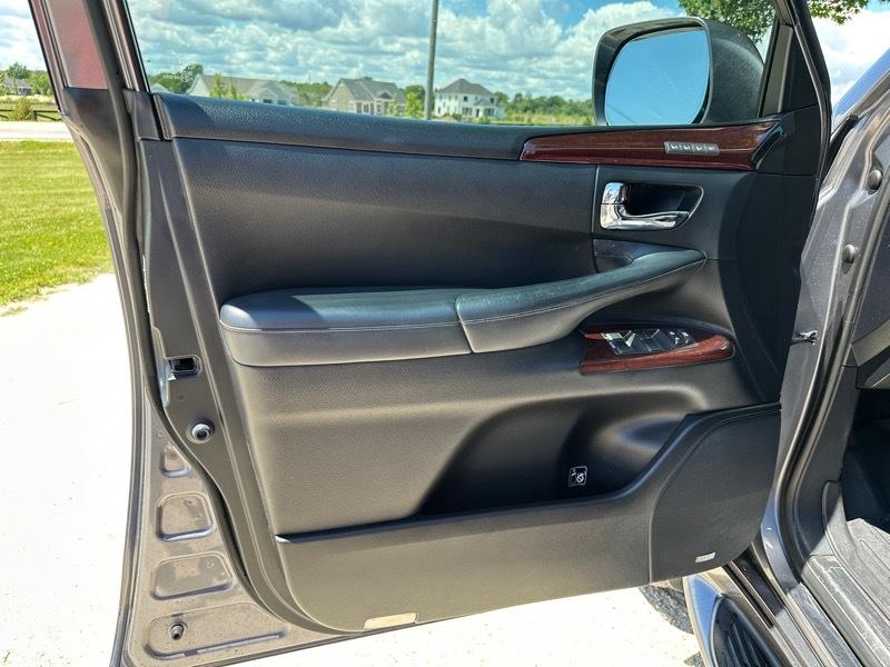 Lexus LX 570 Sport Utility 2015
