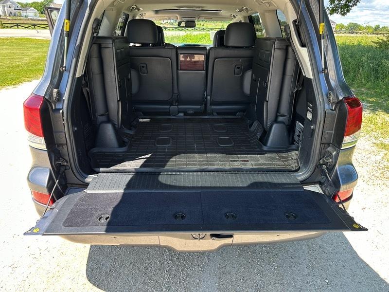 Lexus LX 570 Sport Utility 2015